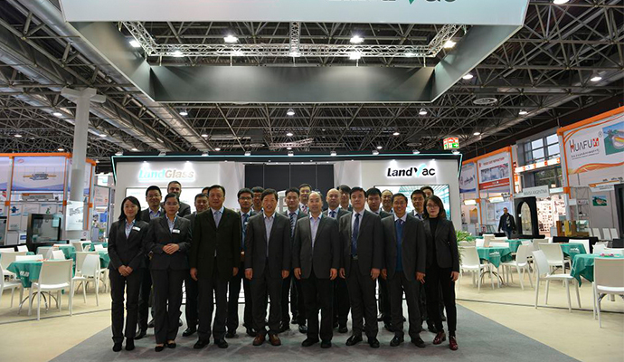 ᵱ һɽС-ʱƽ̨ڻglasstec 2018չ