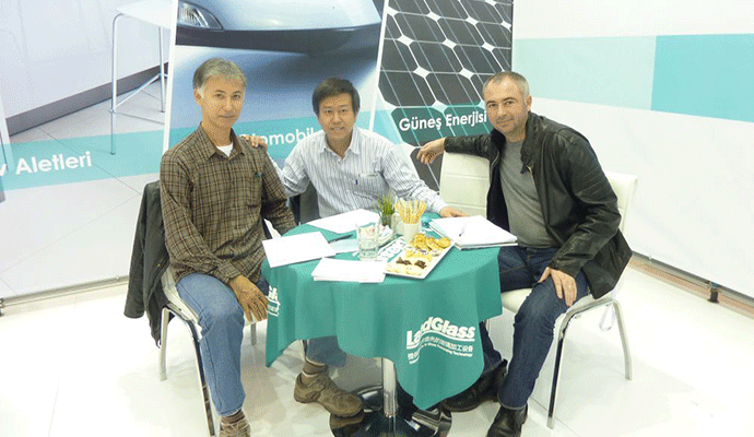 ʱƽ̨ڻIstanbul Glass Expo 2015